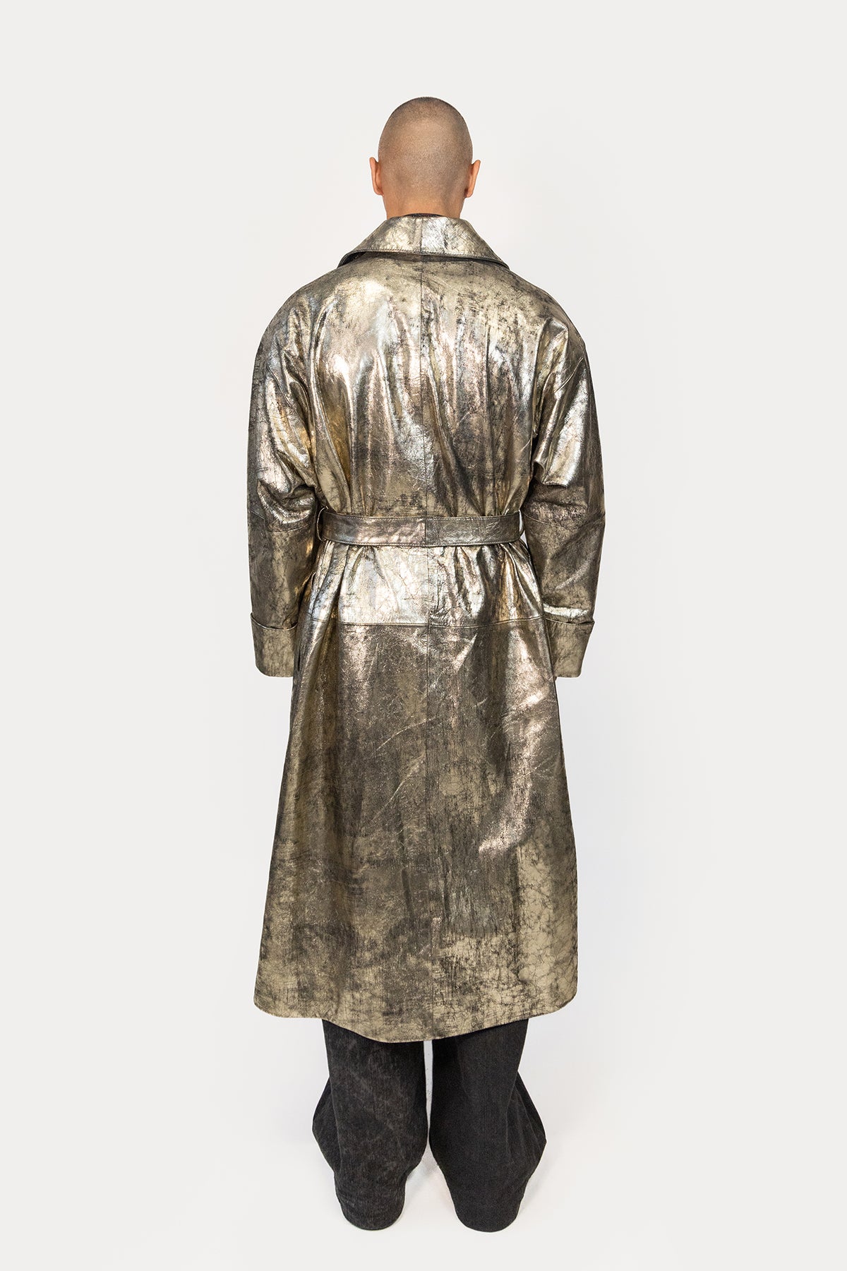 Robe Coat in Metallic Goat