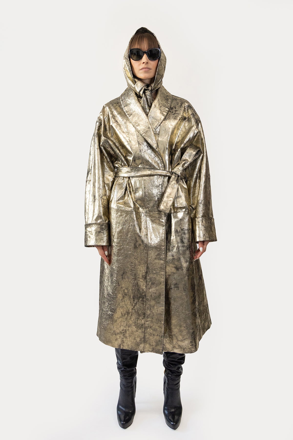 Robe Coat in Metallic Goat