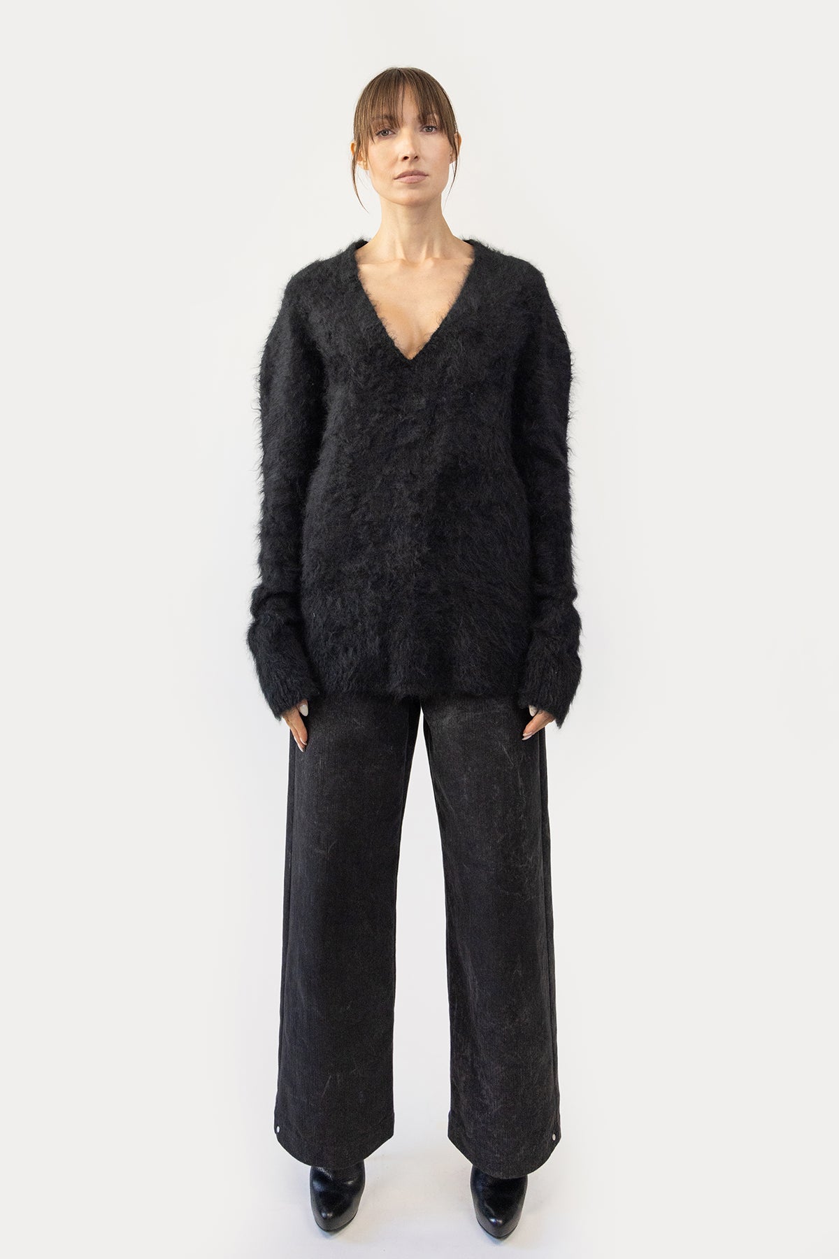 Sweater in Washed Cashmere – Occhii