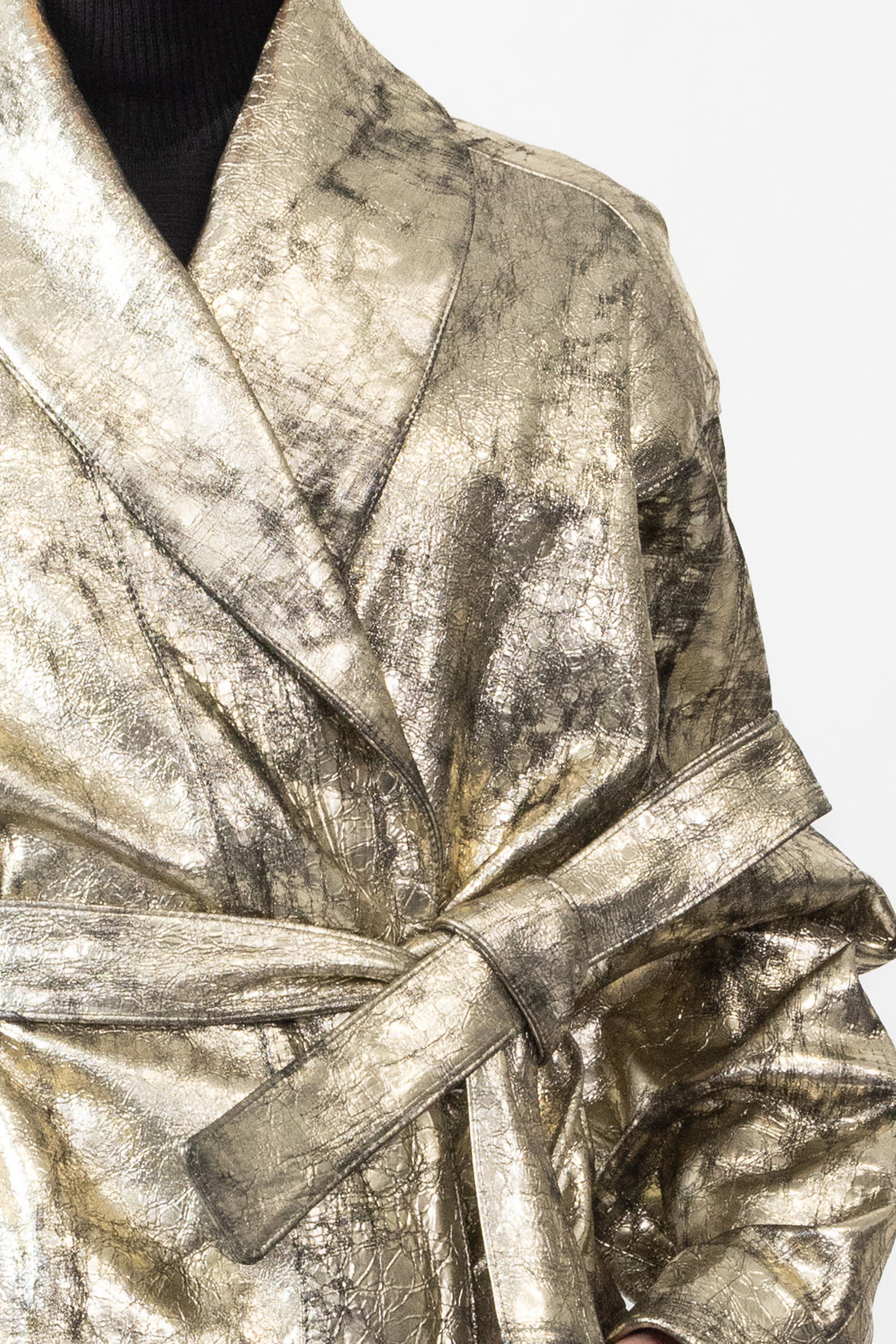 Robe Coat in Metallic Goat