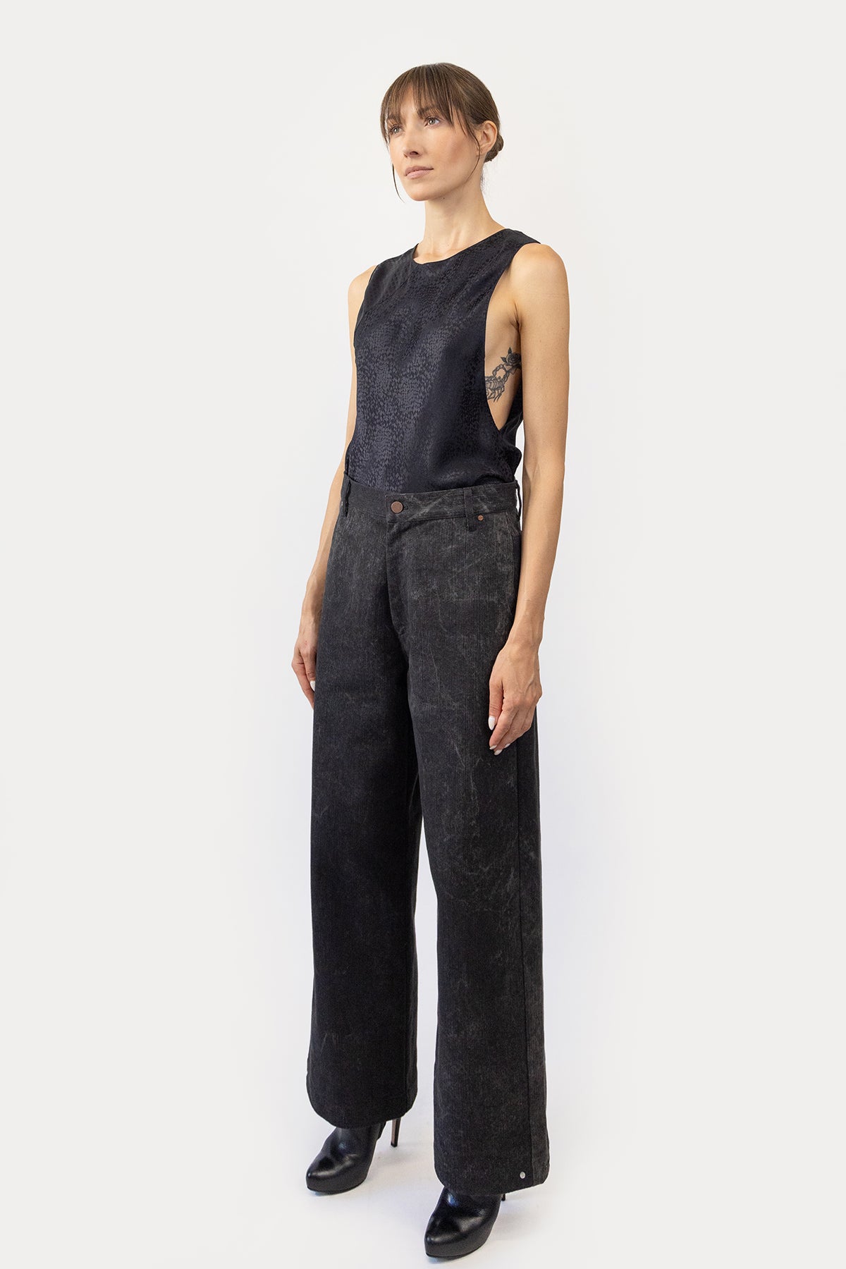 Wide Leg Jean in Marbled Denim