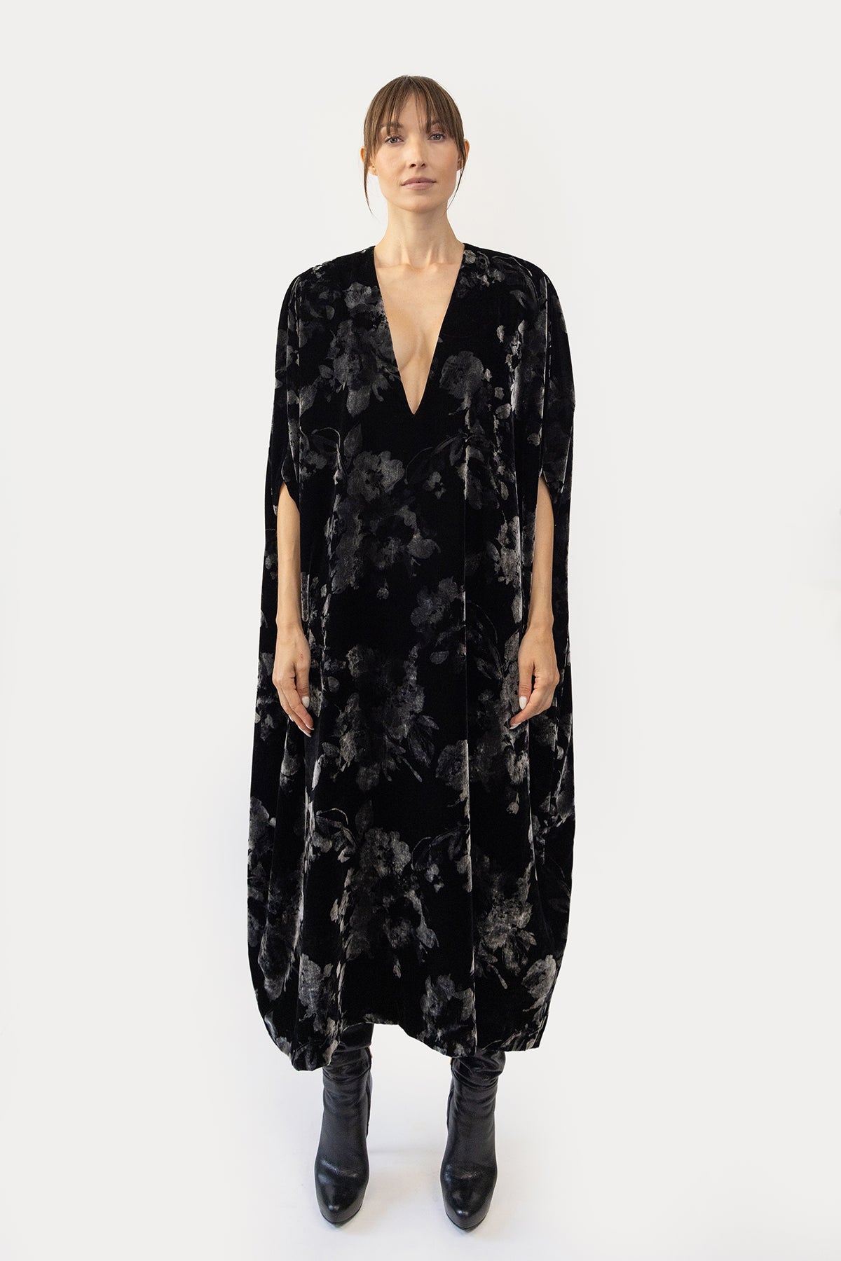Caftan in Iridescent Velvet