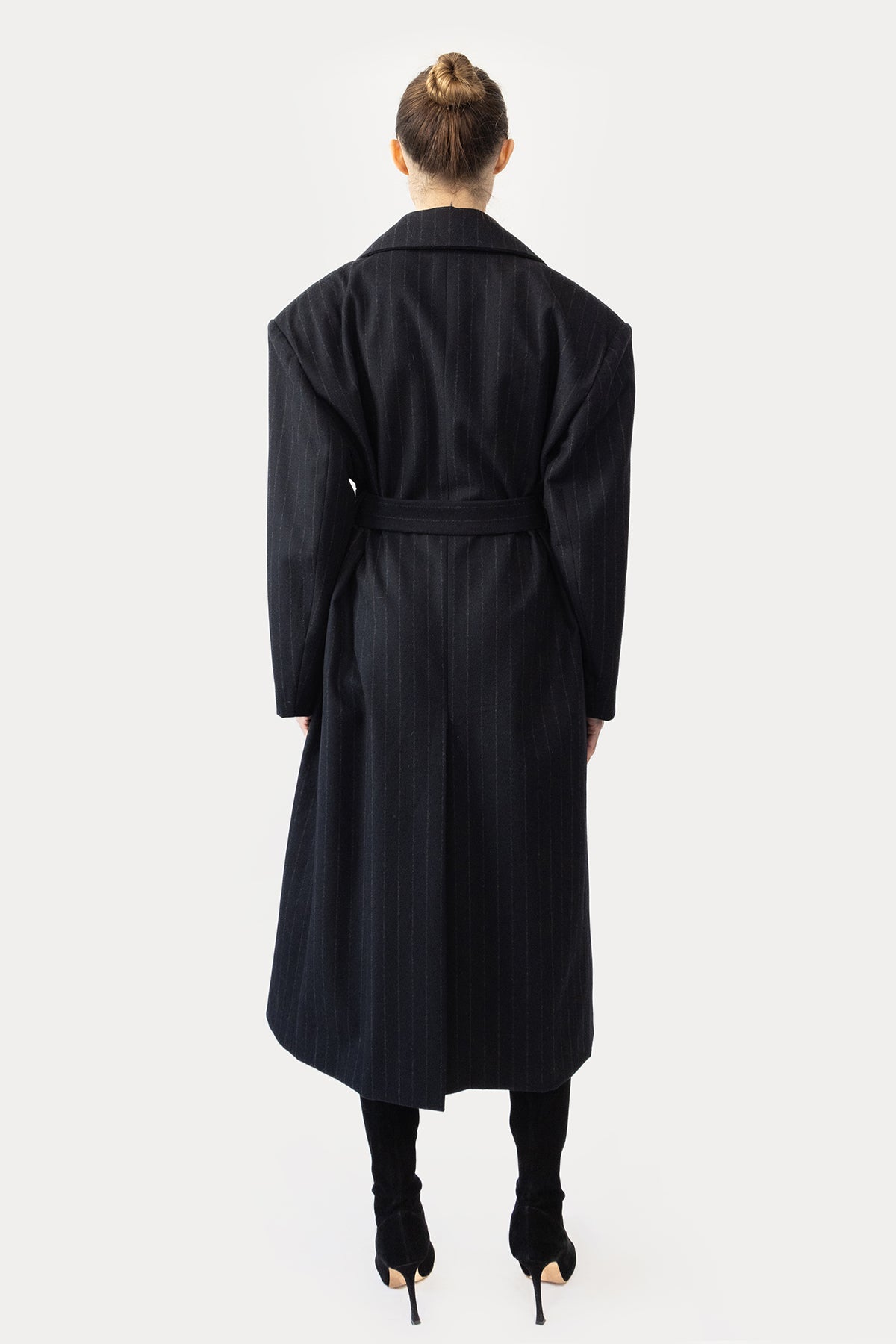 Double Breasted Coat in Wool Cashmere