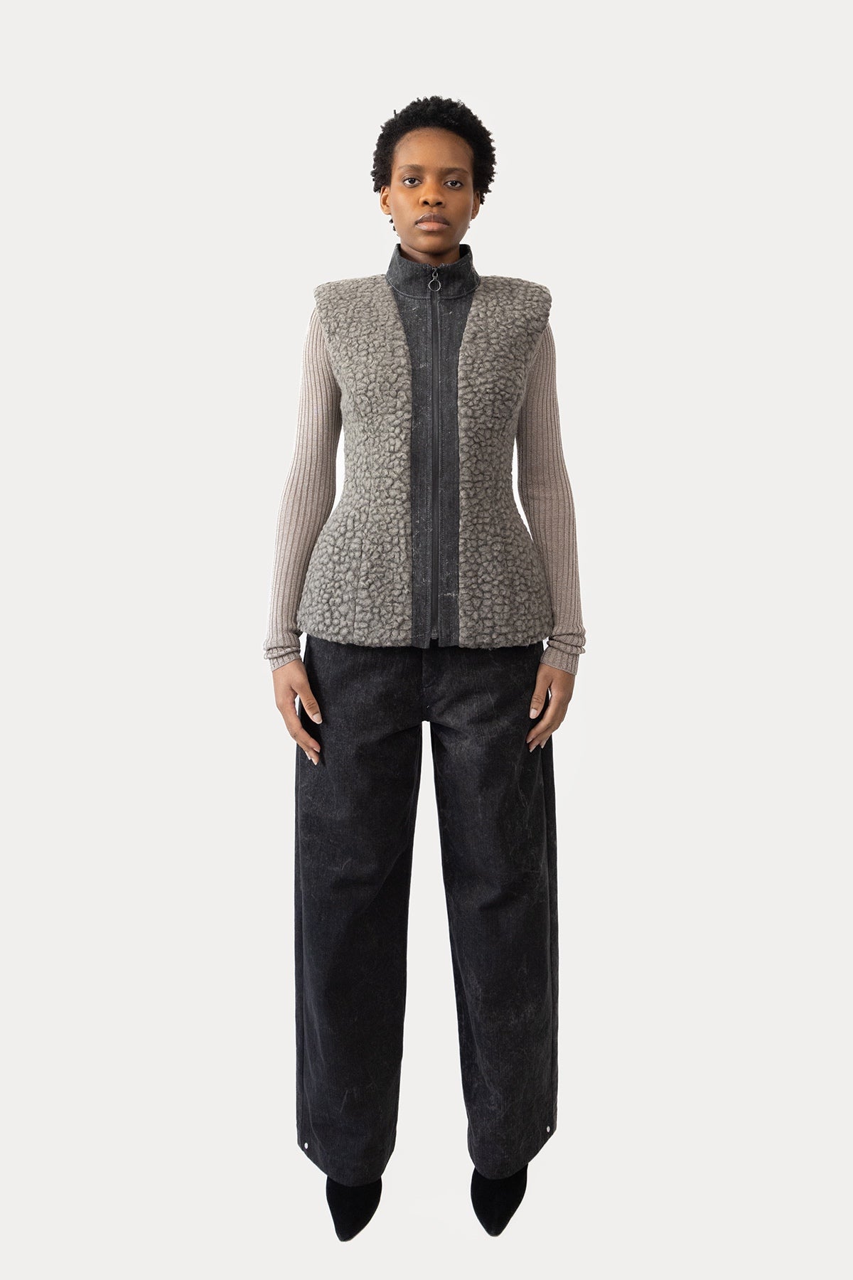 Hourglass Vest in Faux Shearling